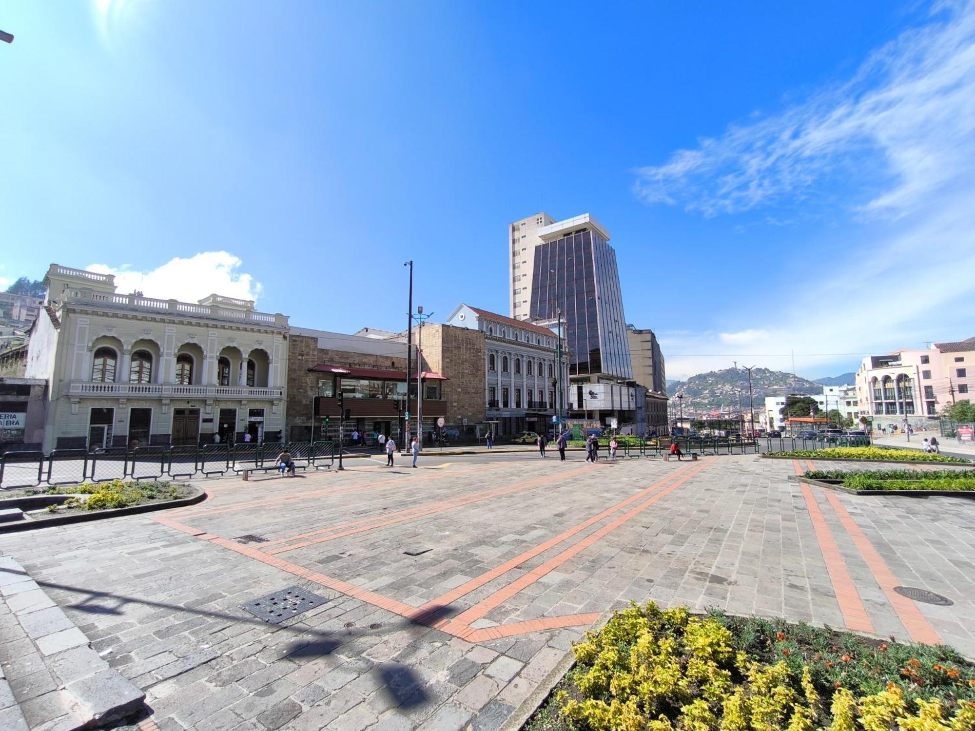 Casona 1914 Quito - Gothic Cathedral View Rooftop Eksteriør bilde